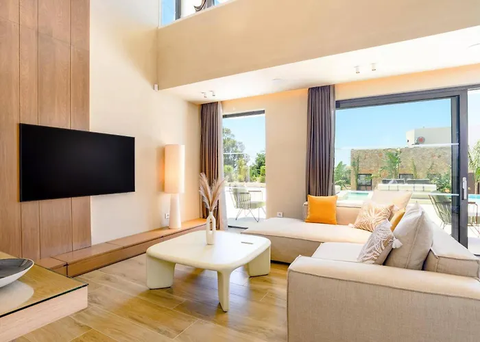 Pefkos Cove By فيلة *