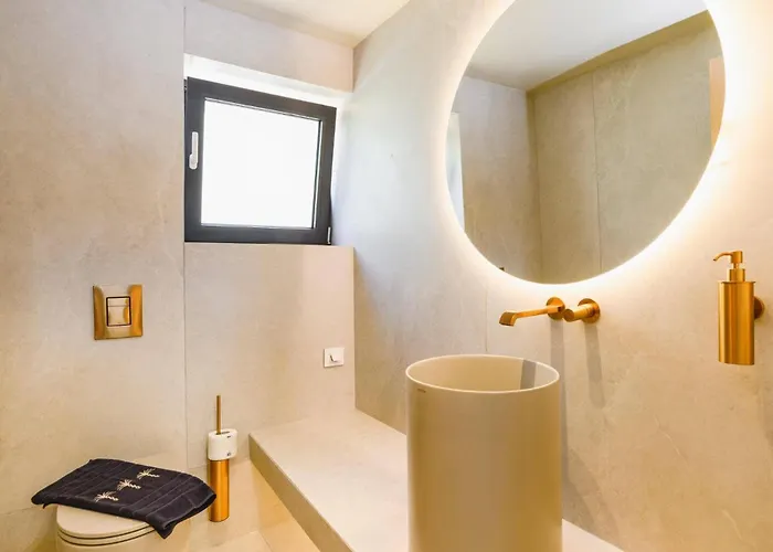 Pefkos Cove By Vilă Pefki