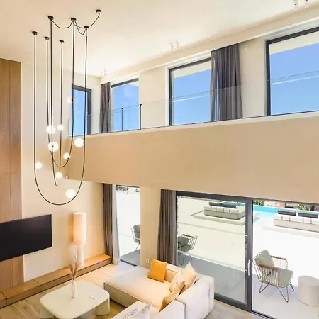 Pefkos Cove By Villa